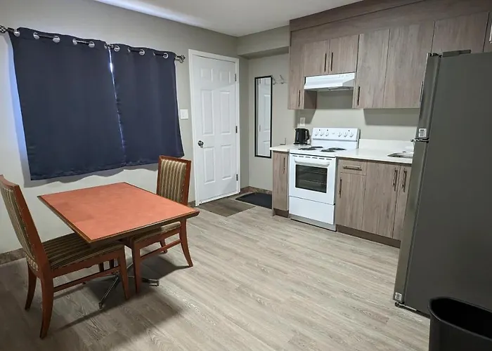Riverside Motel